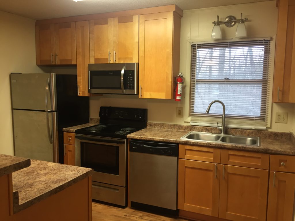 Courtyard Apt A Holton Mountain Rentals