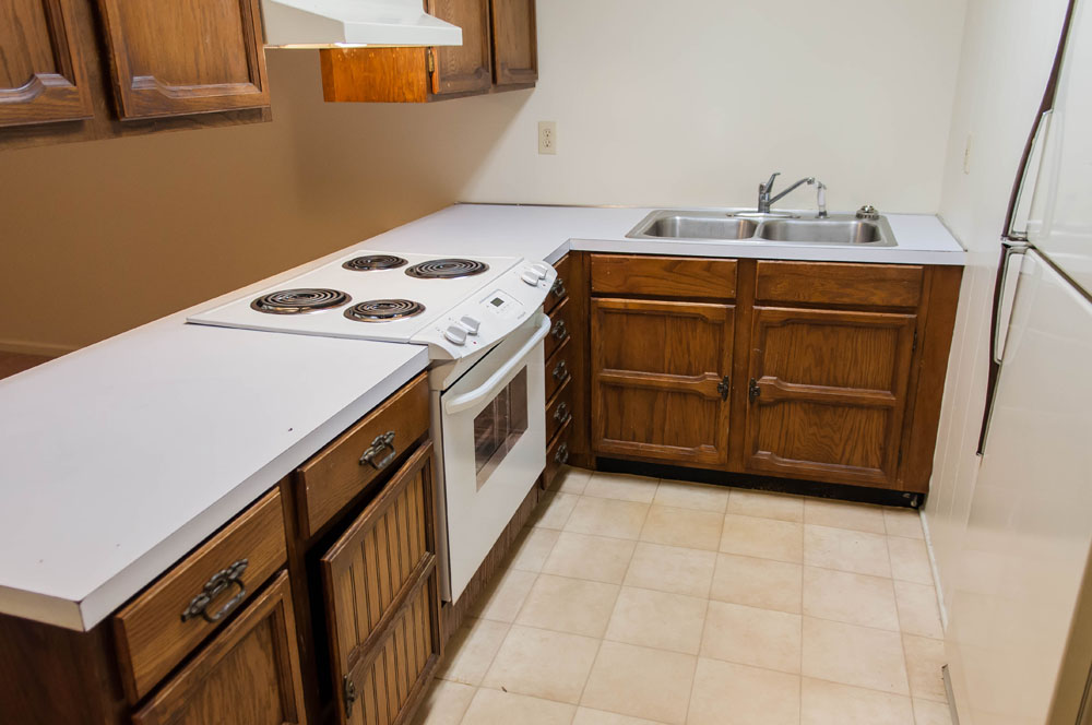 Lester Apts (1 Bedroom) Holton Mountain Rentals