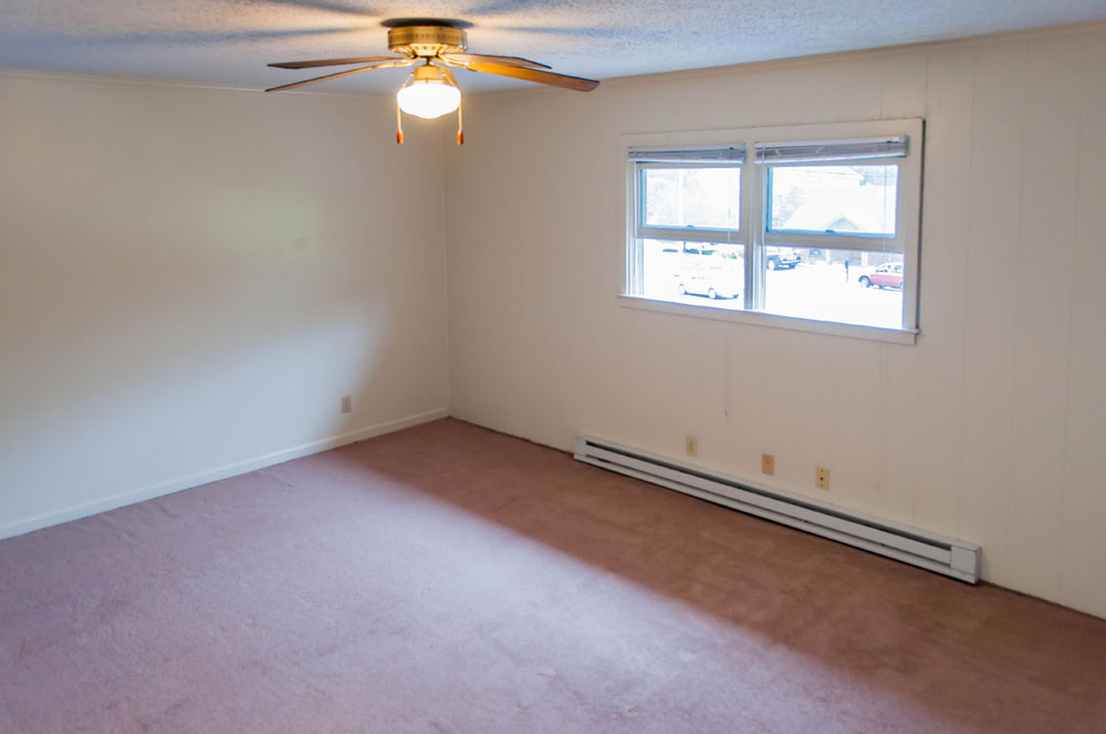 Lester Apts (1 Bedroom) Holton Mountain Rentals