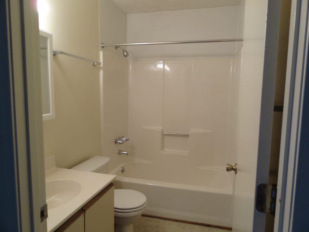 Bramblewood I Apts 105106 Holton Mountain Rentals