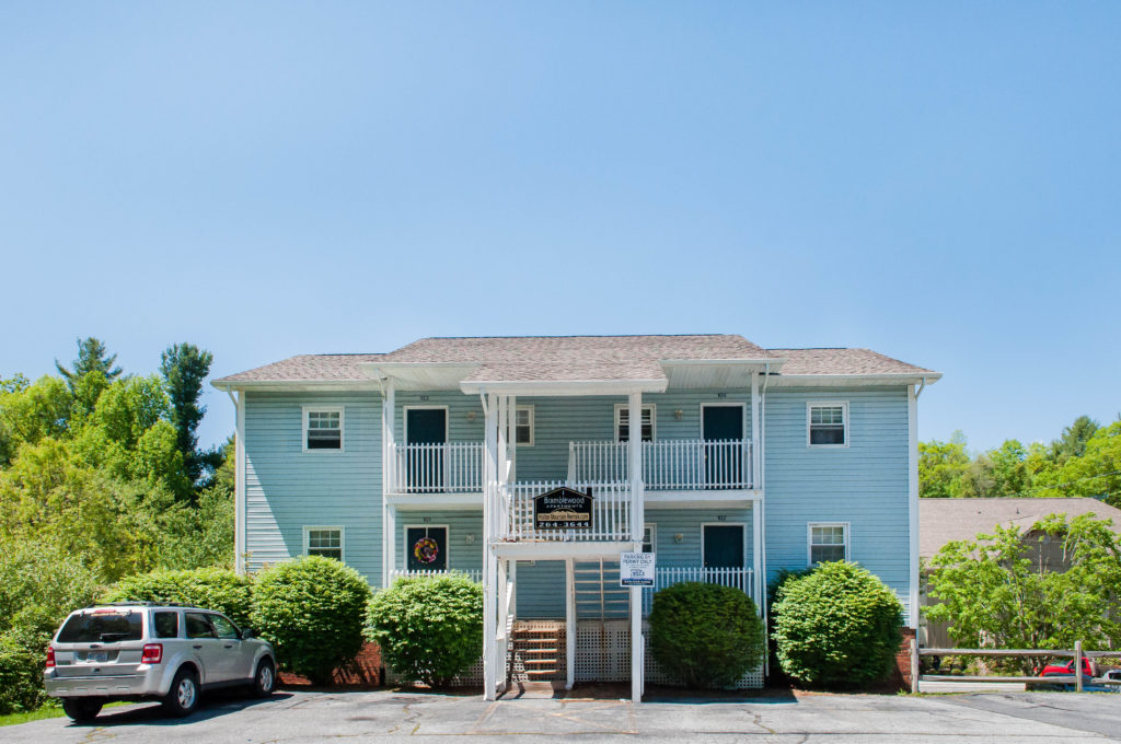 Bramblewood I Apts 101104 Holton Mountain Rentals